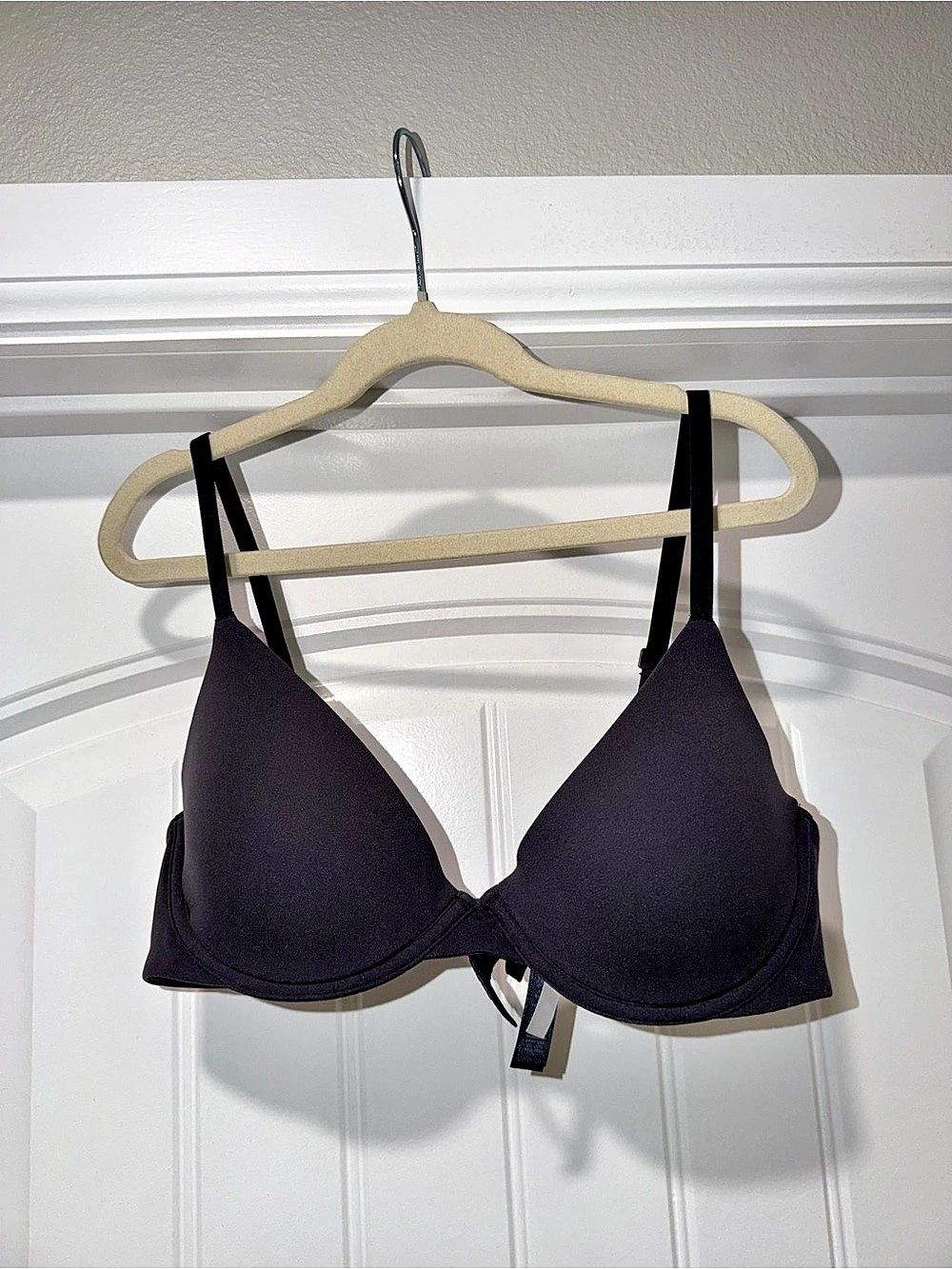 Skims Fits everybody T-shirt bra Color Onyx